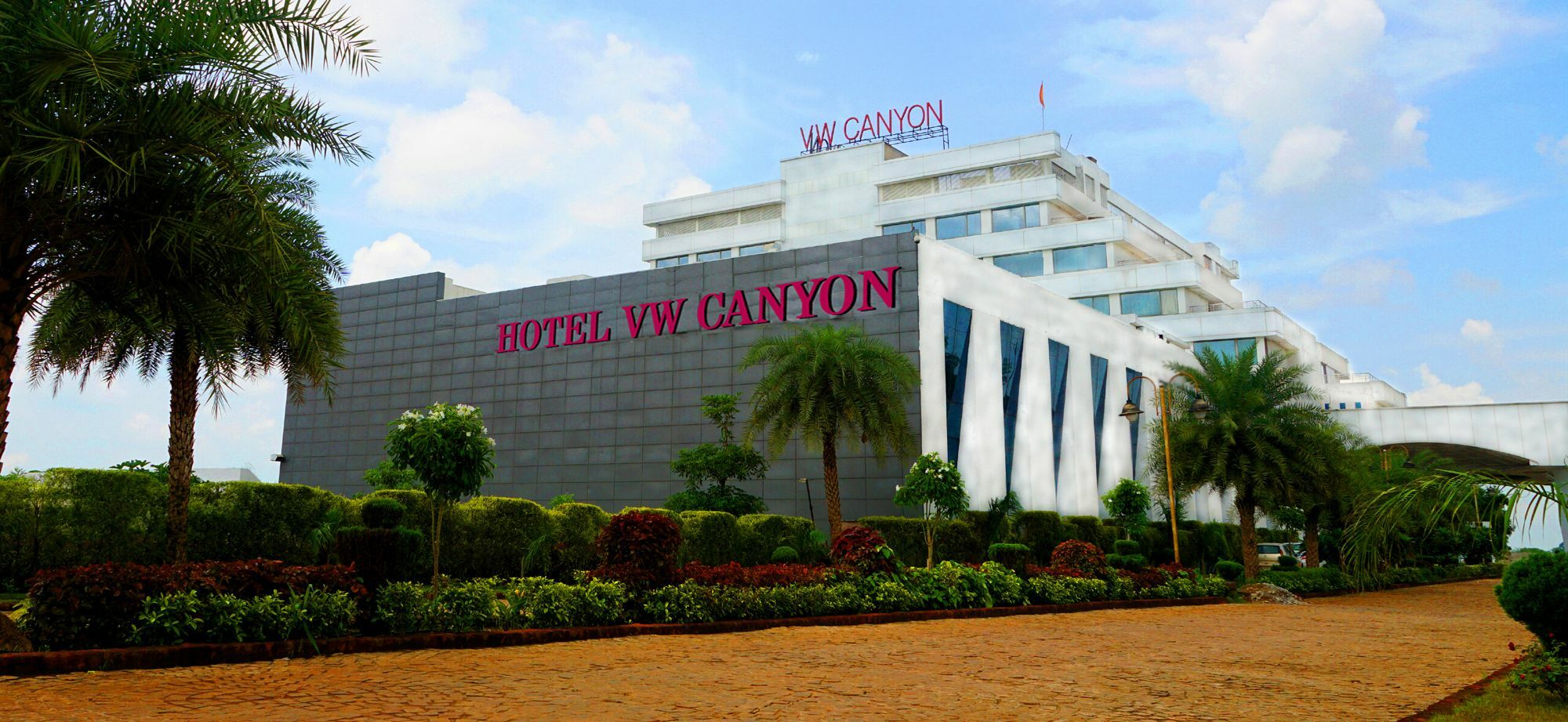 Vw Canyon Rāipur Esterno foto